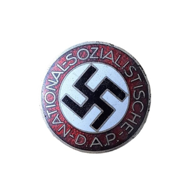 nsdap party pin m1 172 walter und henlein gablonz