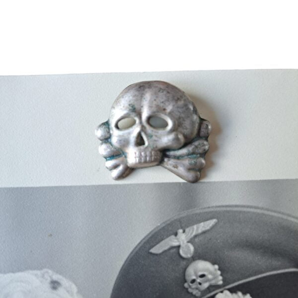 skull wehrmacht front