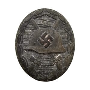 silver wound badge maker marked 107 second one