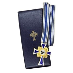 mutterkreuz gold 3