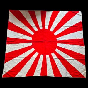 world war 2 silk japanese rising sun war flag (kyokujitsu ki)